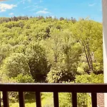 Les Du Prieure 3*