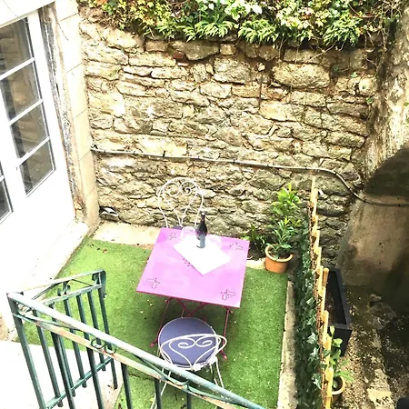 Les Du Prieure Bed and Breakfast 3*