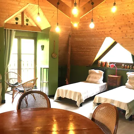 Bed & Breakfast Les Du Prieure *