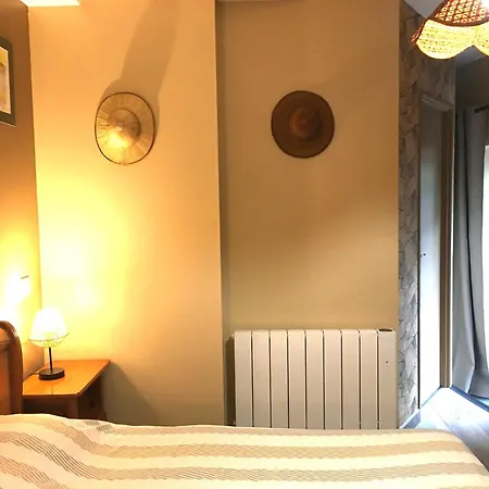 Les Du Prieure Bed and Breakfast