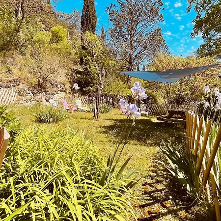 Alojamento de Acomodação e Pequeno-almoço Les Du Prieure Saint-Vincent-Rive-dʼOlt